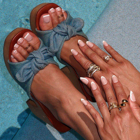 Ma Damn Toenail