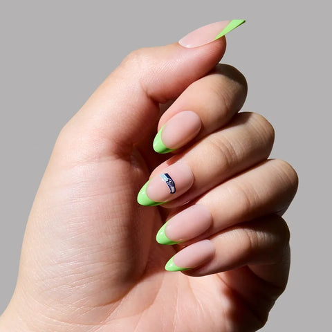 Seattle Seahawks Press-On Nail Set